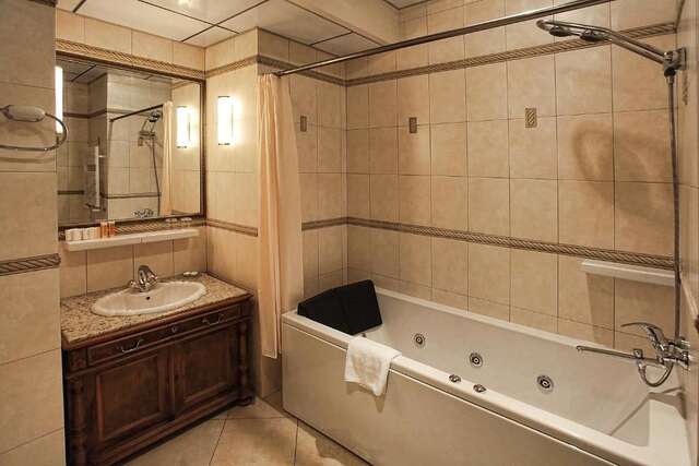 Отель Vinotel Boutique Hotel Тбилиси-60