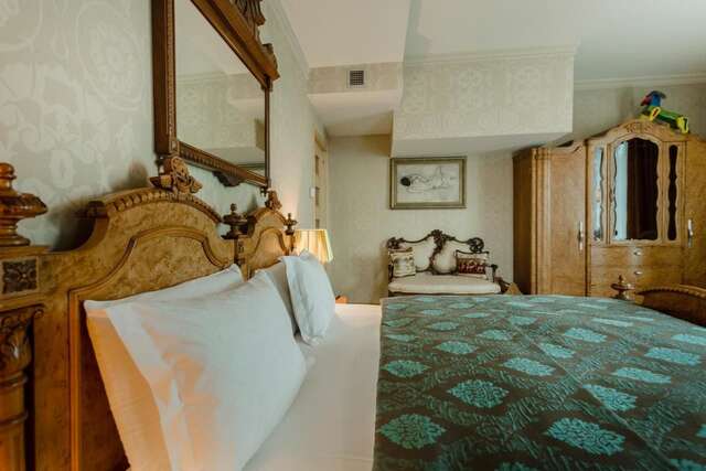 Отель Vinotel Boutique Hotel Тбилиси-11